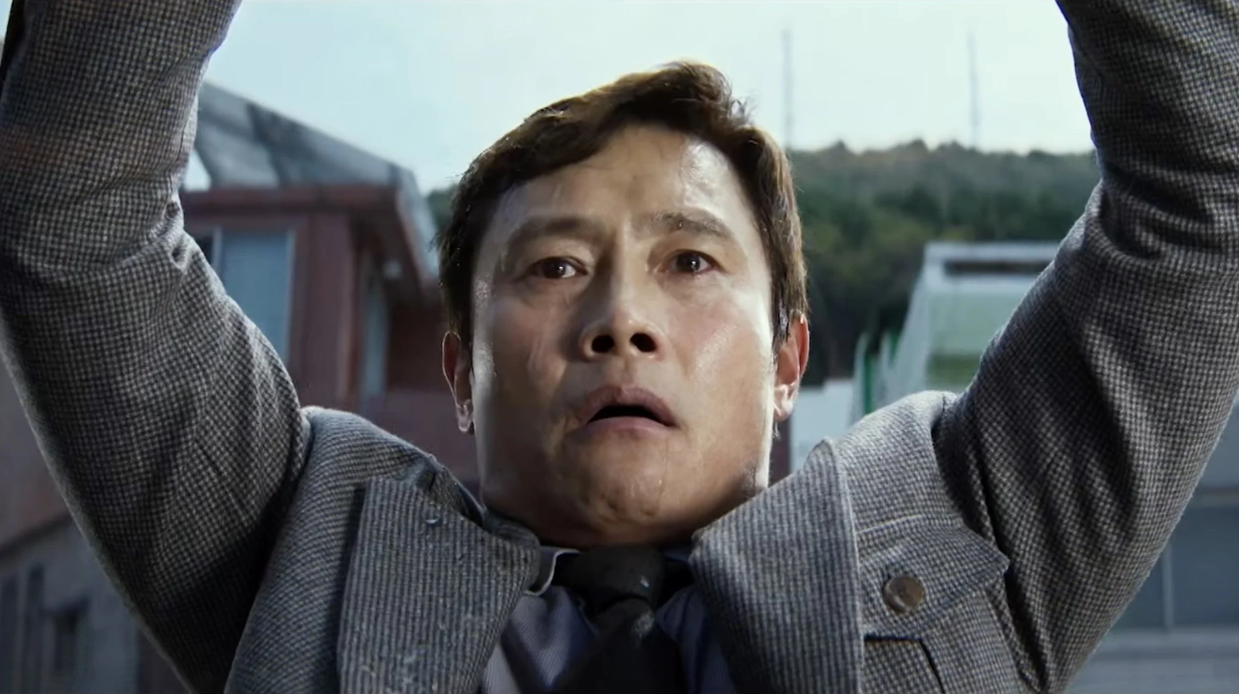 Teaser trailer for the dark comedy of Park Chan-Wook no other choice